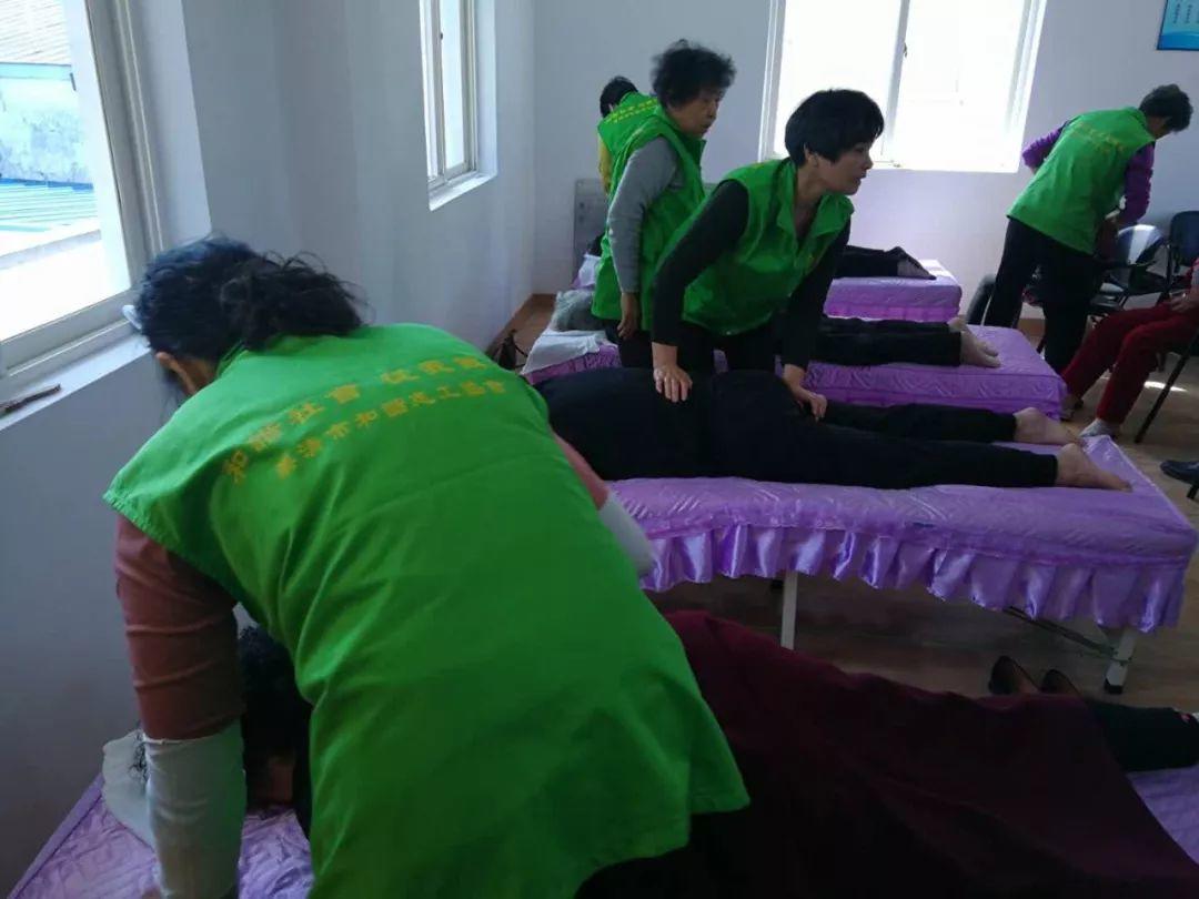 4月份,和谐.原始点志愿者进农村、进社区服务近千人次 4月份,和谐.原始点志愿者进农村、进社区服务近千人次