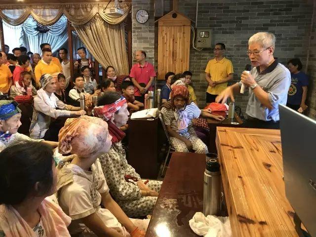 视频+图文丨张钊汉医师莅临佛山原始点公益中心指导工作(佛山平台图文版) 视频+图文丨张钊汉医师莅临佛山原始点公益中心指导工作(佛山平台图文版)