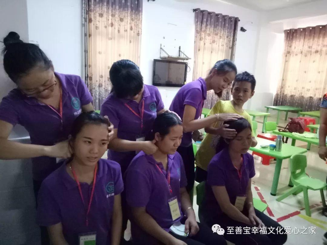 合浦养正国学幼儿园《原始点与传统文化》公益研习班第一期圆满结束 合浦养正国学幼儿园《原始点与传统文化》公益研习班第一期圆满结束