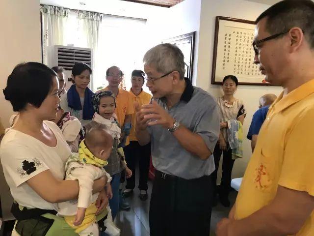 视频+图文丨张钊汉医师莅临佛山原始点公益中心指导工作(佛山平台图文版) 视频+图文丨张钊汉医师莅临佛山原始点公益中心指导工作(佛山平台图文版)