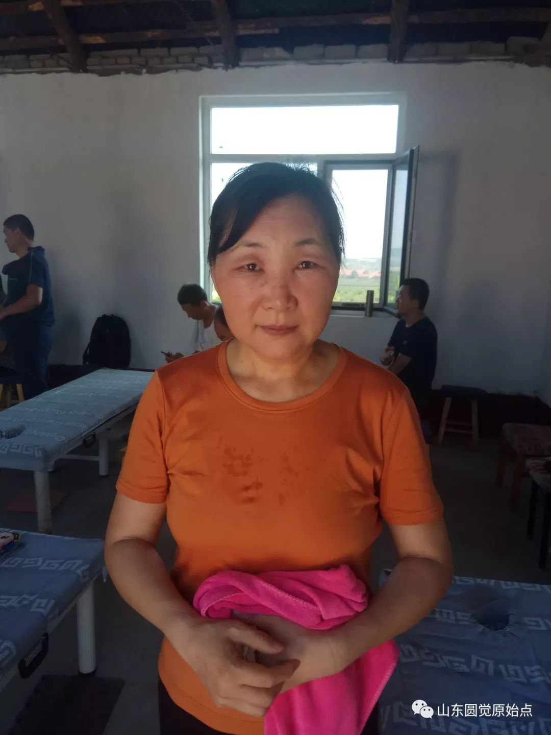 山东原始点案例:化妆品过敏脸部浮肿 山东原始点案例:化妆品过敏脸部浮肿