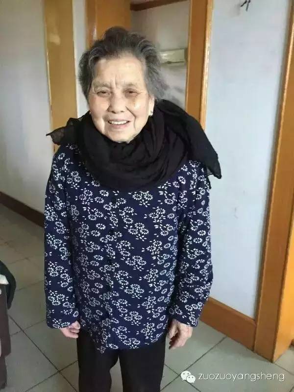 案例分享：电话遥控指挥妹妹使用原始点急救外婆腔梗的案例