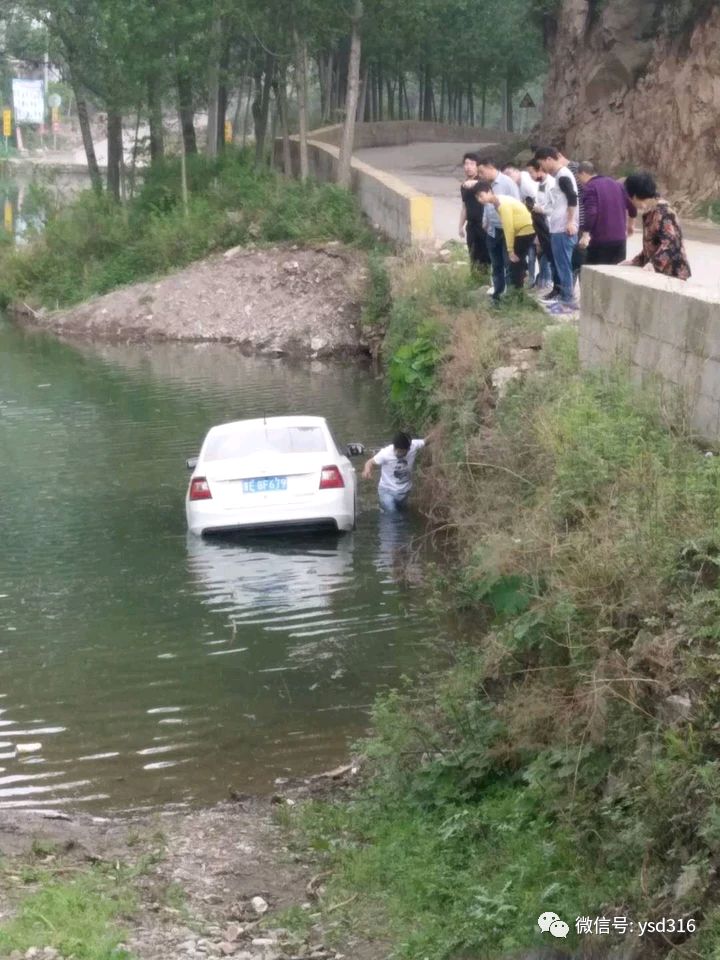 原始点案例——女士开车落水急救案例！