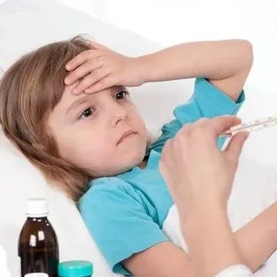 案例分享：小孩高烧两天，体温爆表调理案例-原始点全球同学网