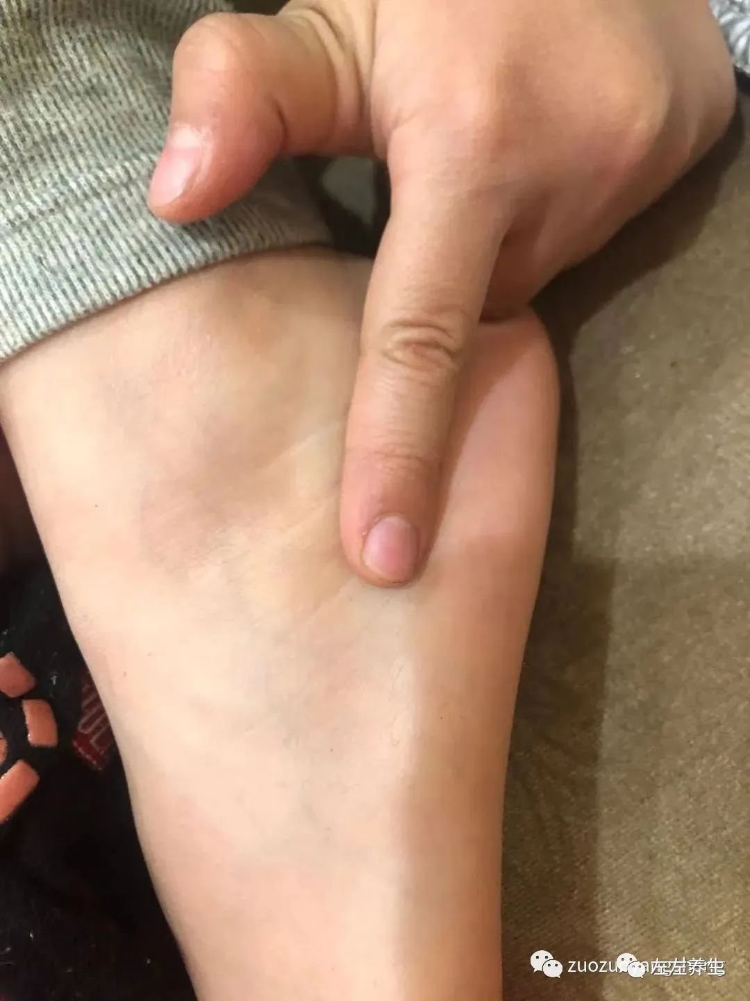 微问答120期:小孩摔跤痛了五天,要不要去医院检查一下? 微问答120期:小孩摔跤痛了五天,要不要去医院检查一下?