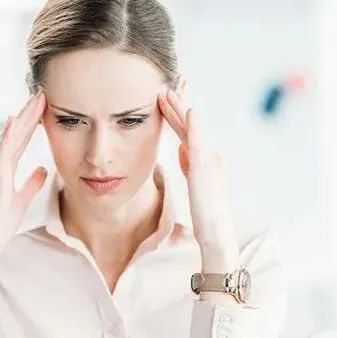 微问答87期：头痛是我的老毛病了，现在一感冒就严重头痛，怎么治？-原始点全球同学网