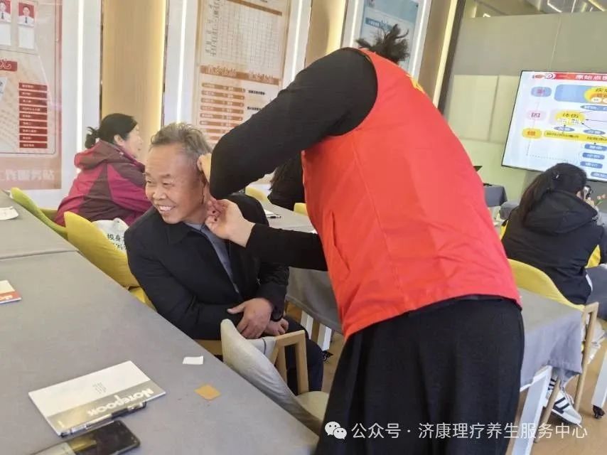 【五社六站】传播健康理念 共建美好生活——西园街道五社六站原始点手法培训圆满结束